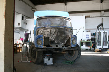 Mercedes Benz Fahrerhaus Restaurierung