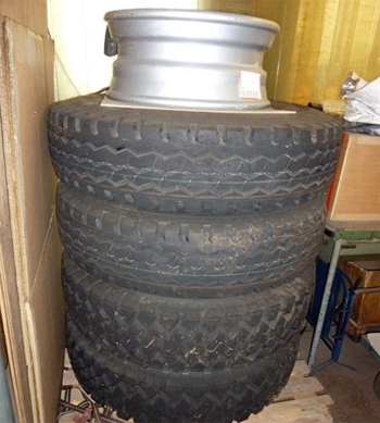 Mercedes Benz Laster