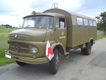 Mercedes Benz La710
