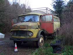 Mercecdes Benz La710