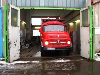 Mercedes LA710