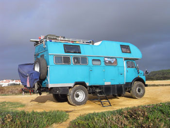 Mercedes LA710