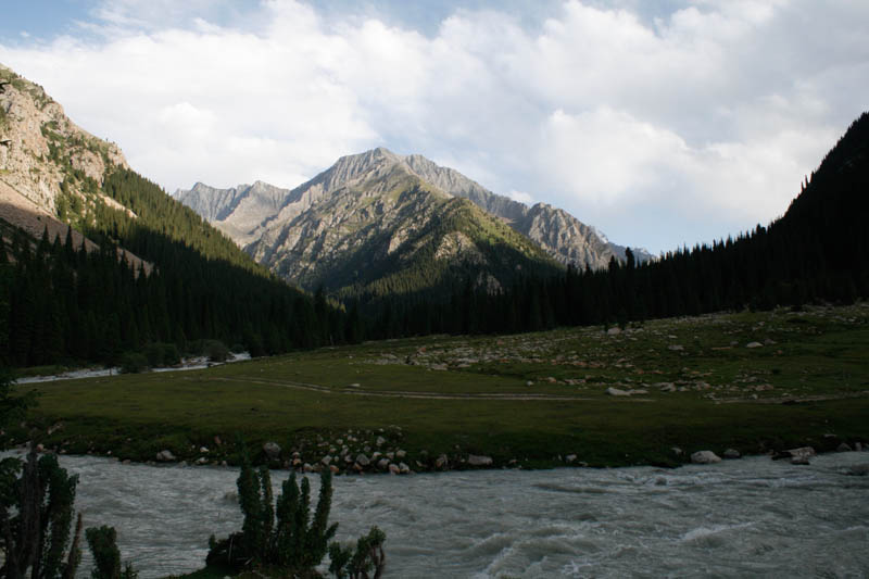 Kirgistan: Illi Suu