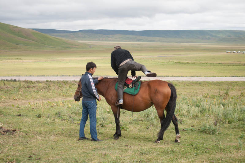 Zu Besuch bei Nomaden in Kirgistan