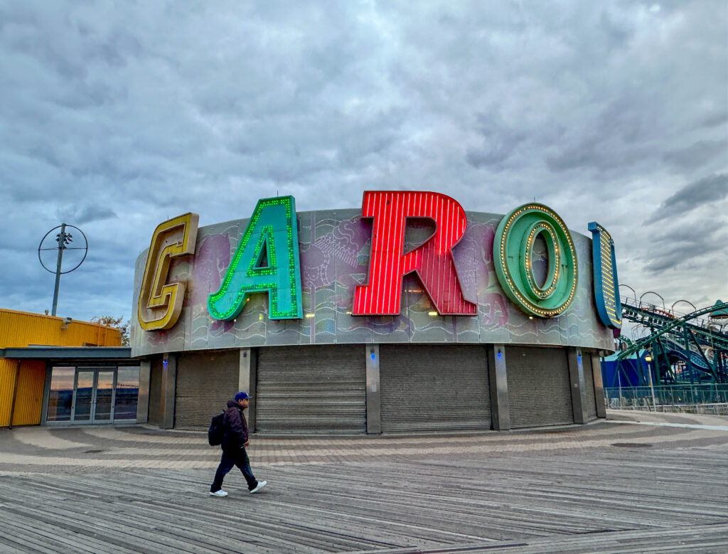 Coney Island New York, Berit Hütttinger